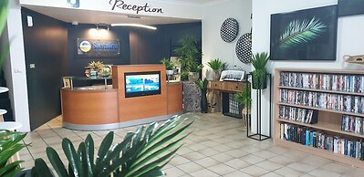 Santalina On Hervey Bay