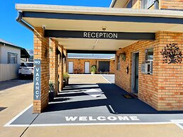 Squatters Homestead Motel