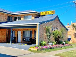 Squatters Homestead Motel