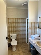 Begonia City Motor Inn