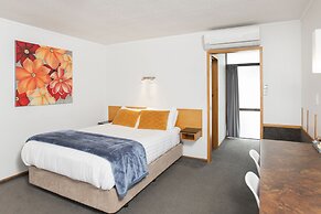 Waikanae Beach Motel