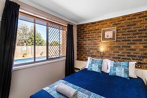 Leichhardt Motor Inn