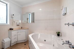 Leichhardt Motor Inn