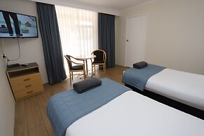 Sleepy Hill Motor Inn