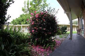 Sleepy Hill Motor Inn