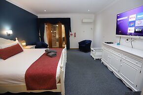 Sleepy Hill Motor Inn