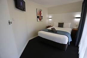 Sleepy Hill Motor Inn