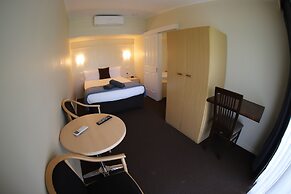 Sleepy Hill Motor Inn