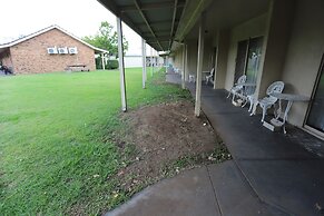 Sleepy Hill Motor Inn