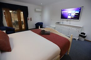 Sleepy Hill Motor Inn