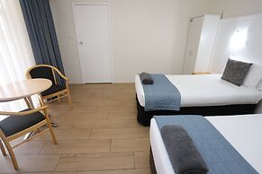 Sleepy Hill Motor Inn