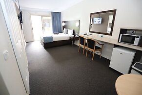 Sleepy Hill Motor Inn