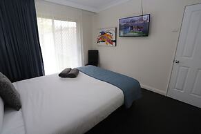 Sleepy Hill Motor Inn