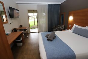 Sleepy Hill Motor Inn