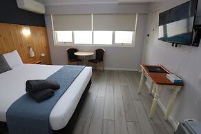 Sleepy Hill Motor Inn