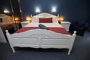 Sleepy Hill Motor Inn