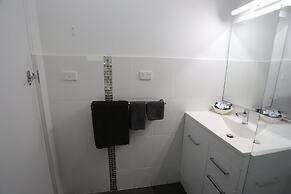 Sleepy Hill Motor Inn