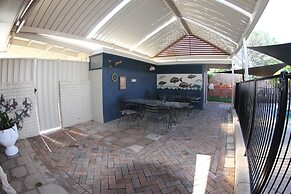 Sleepy Hill Motor Inn