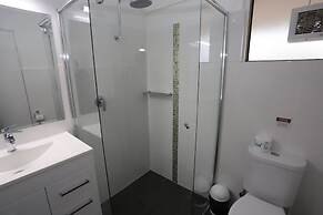 Sleepy Hill Motor Inn