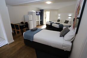 Sleepy Hill Motor Inn