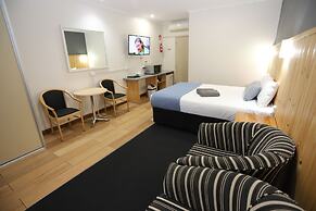 Sleepy Hill Motor Inn