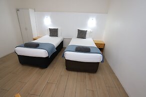 Sleepy Hill Motor Inn