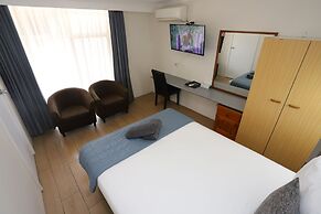 Sleepy Hill Motor Inn