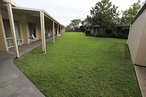 Sleepy Hill Motor Inn