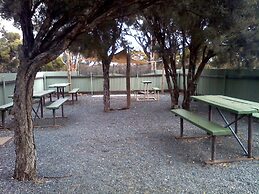 Acclaim Gateway Caravan Park