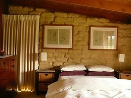 The Burrow At Wombat Bend