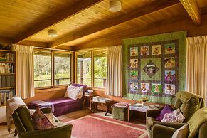 The Burrow At Wombat Bend