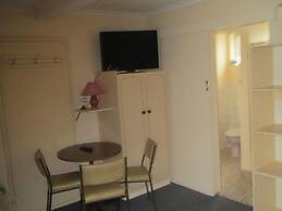 Great Lakes Motor Inn