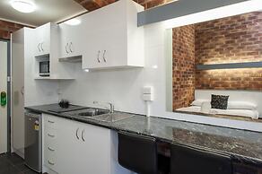 Allan Cunningham Motel