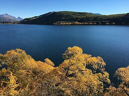 Settlers Cottage Motel