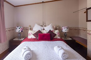 Settlers Cottage Motel