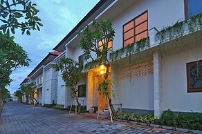 Taman Ayu Townhouse