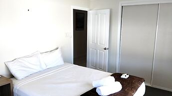 Tully Motel