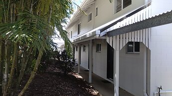 Tully Motel