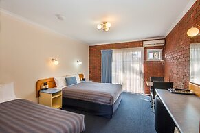 Torquay Tropicana Motel