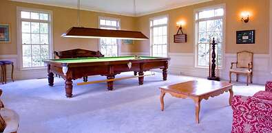 Milton Park Country House Hotel & Spa