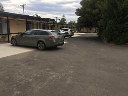 The Esplanade Motel
