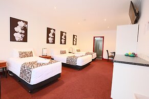 The Esplanade Motel