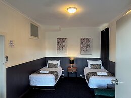 The Esplanade Motel
