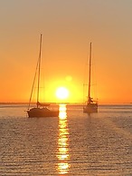 Salamander Beach Accommodation Adults Only