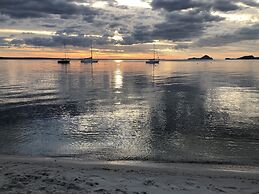 Salamander Beach Accommodation Adults Only