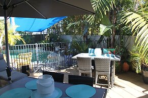 Salamander Beach Accommodation Adults Only