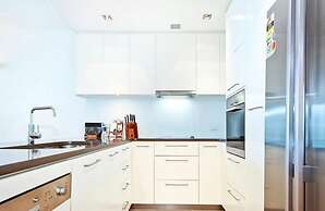 Breeze Beachfront Apartments