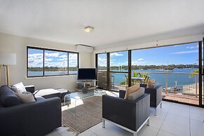 Noosa Shores Resort