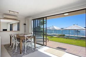 Noosa Shores Resort