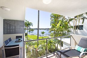 Noosa Shores Resort
